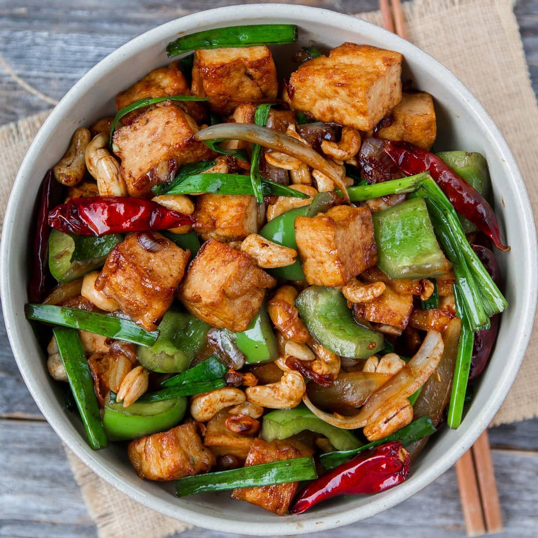 Spicy Cashew Tofu⁣
