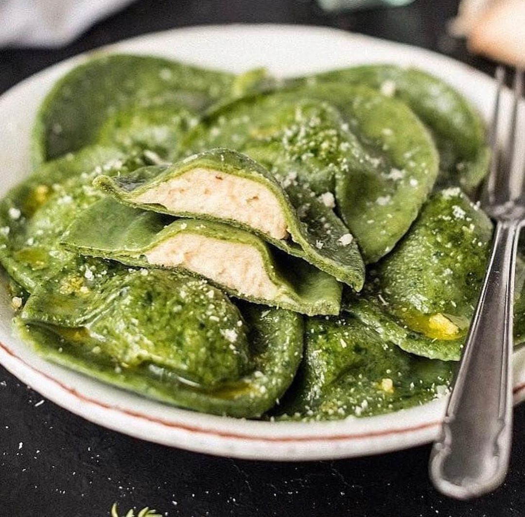 Spinach Ravioli with Cashew-Truffle
