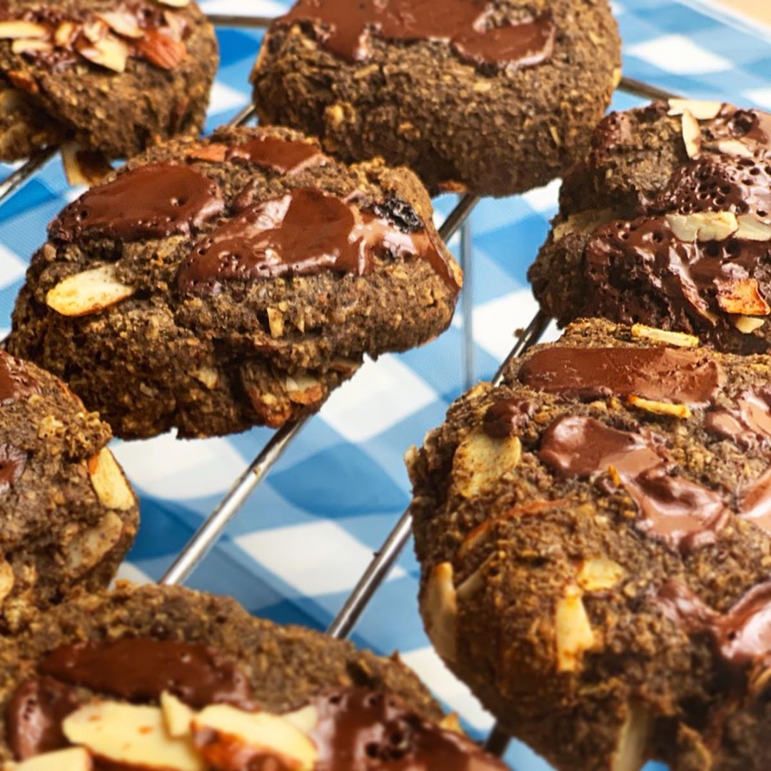 Chocolate Hemp Cookies