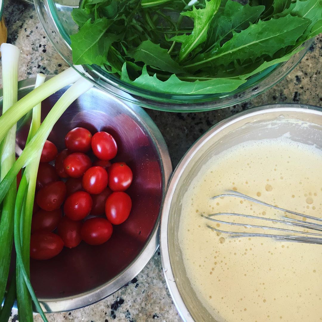 Quick and Easy Chickpea Scramble Meal