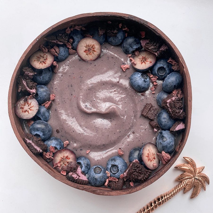 Oreo Blueberry Ice Cream Smoothie Bowl
