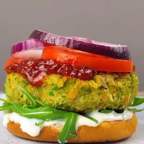 Vegan Green Pea & Mint Burgers