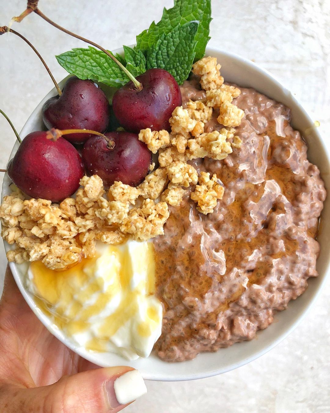 Minty Chocolate Chia Pudding Breakfast