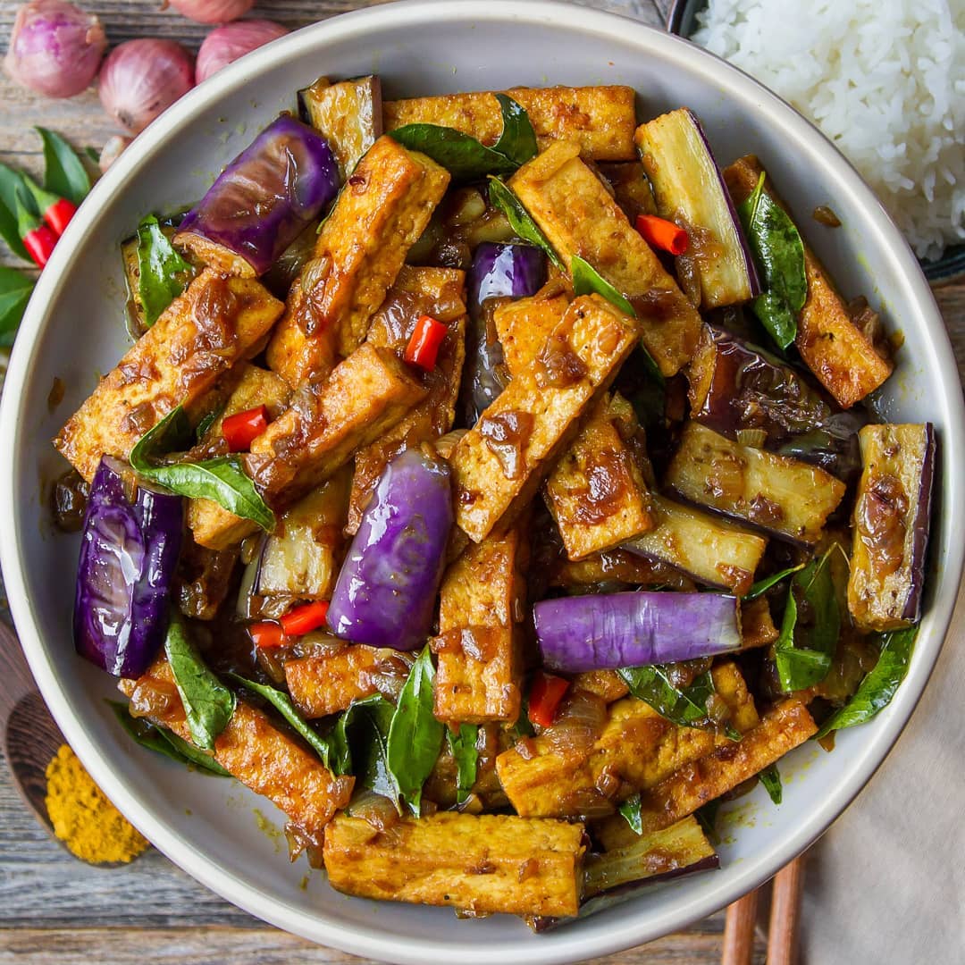 Kam Heong Stir Fry Eggplant & Tofu 金香茄子豆腐⁣