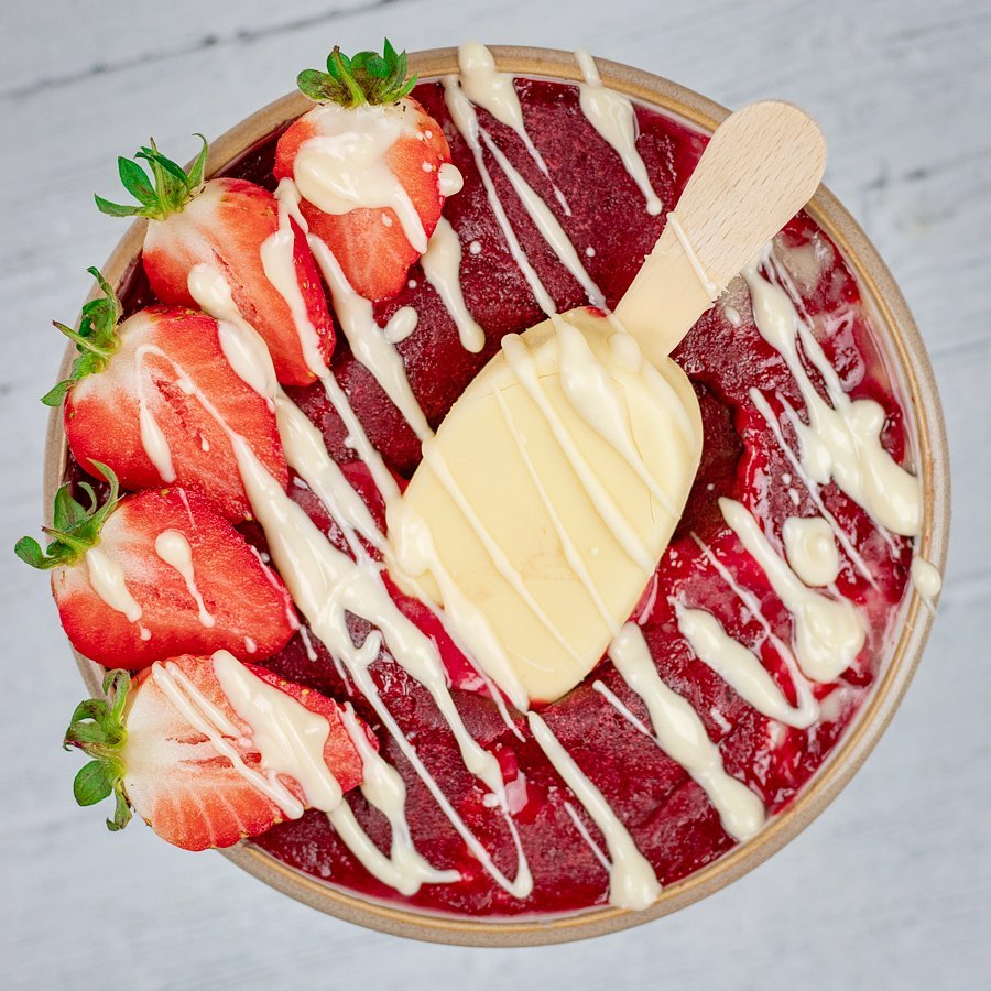 Red Velvet Cookie Topped Oats
