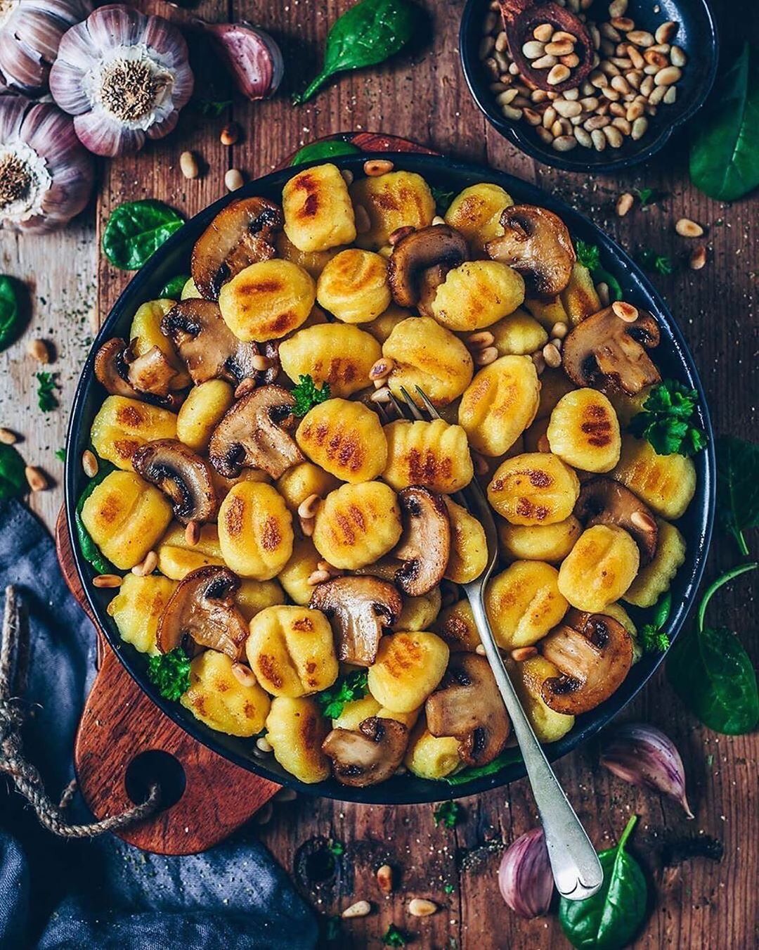 Vegan Gnocchi with Garlic Mushrooms