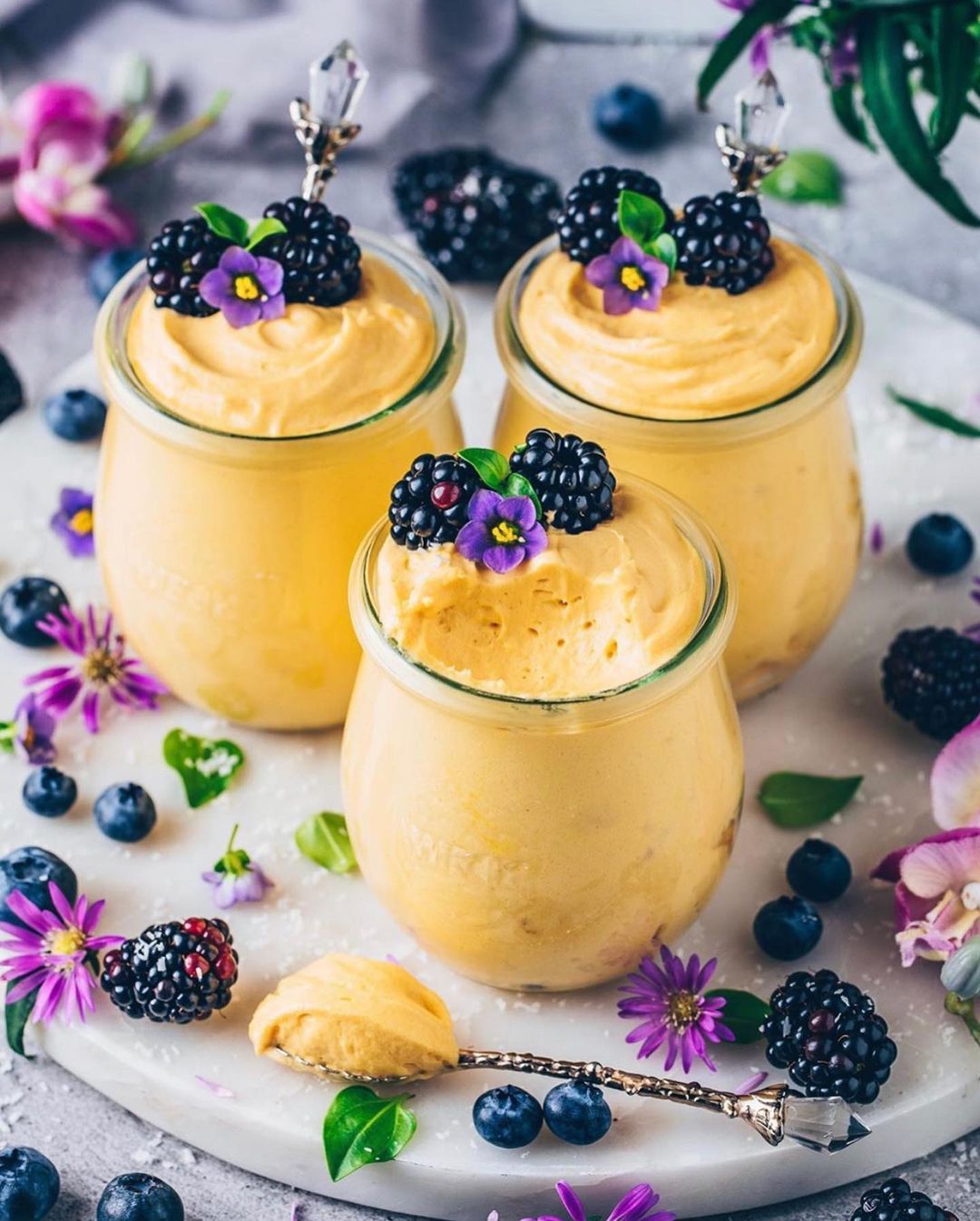 Simple Vegan Light & Fluffy Mango Mousse