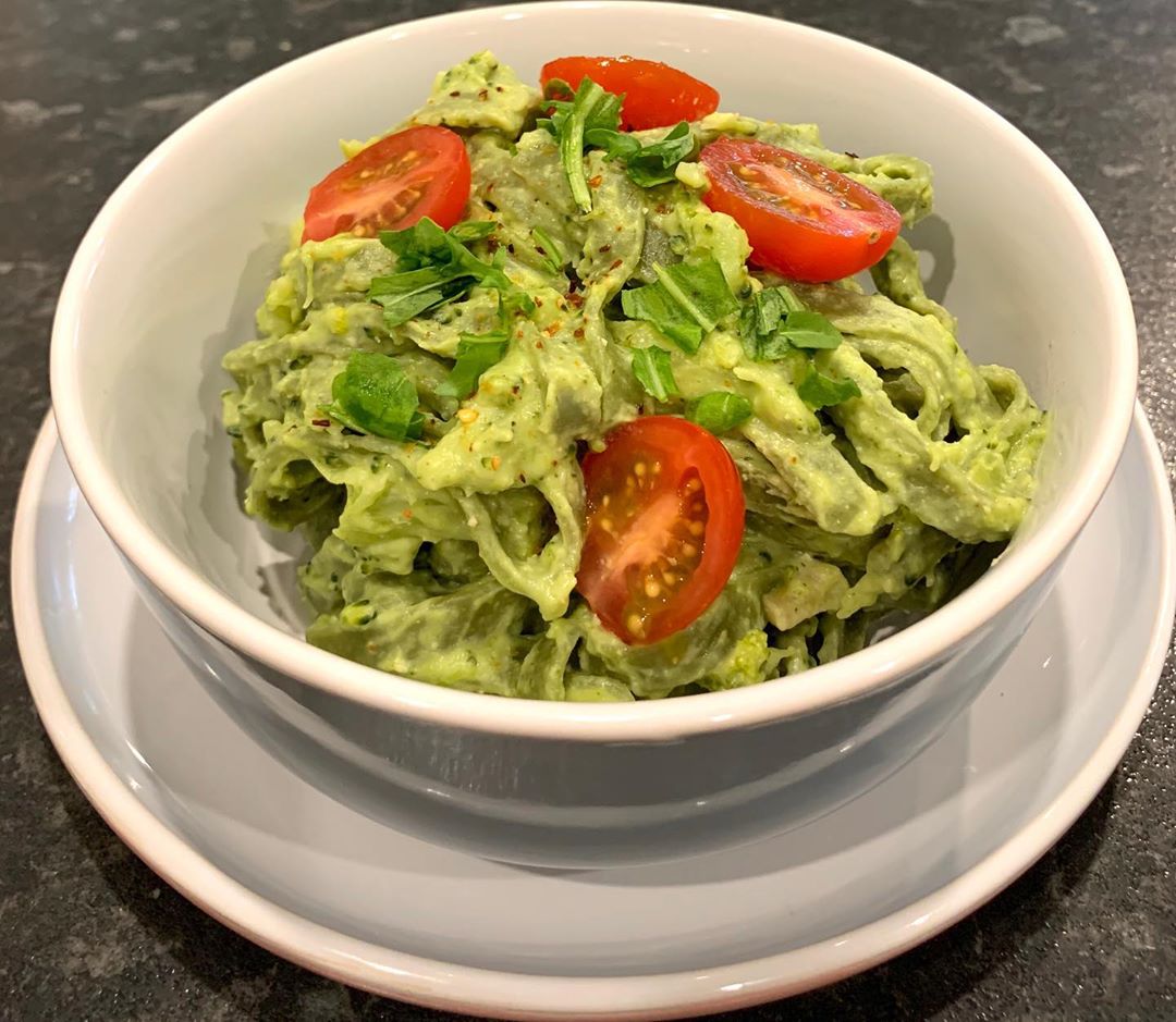 Broccoli Spinach Pasta Topped with Cherry Tomatoes
