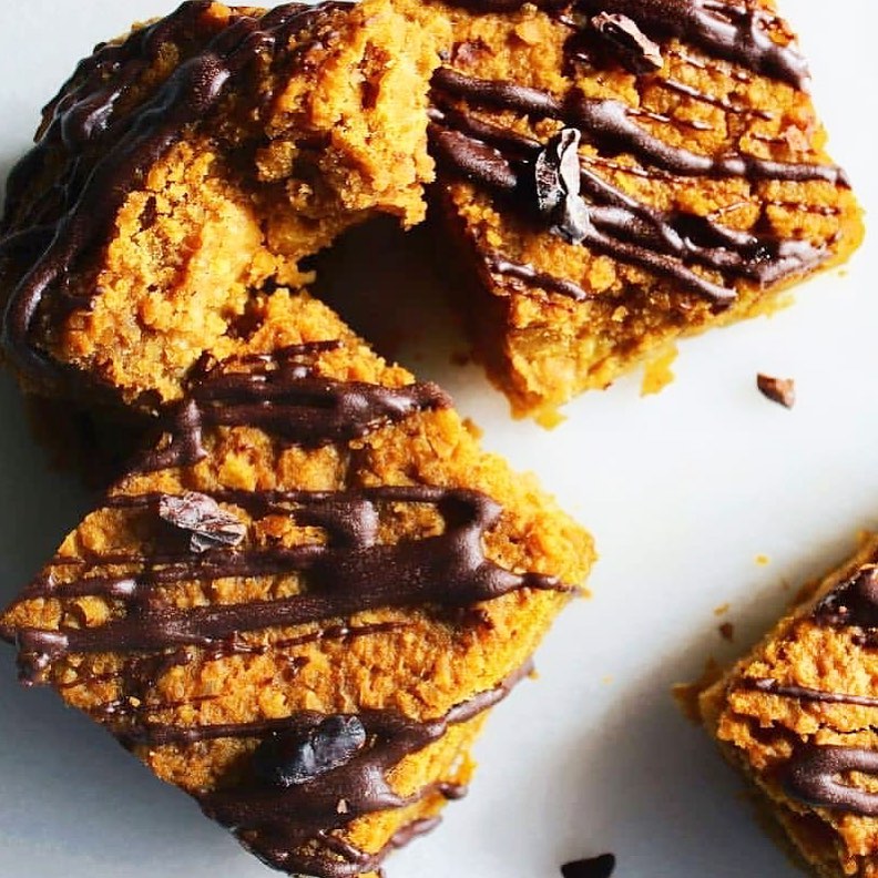 Pumpkin Love with Pumpkin Chickpea Blondies