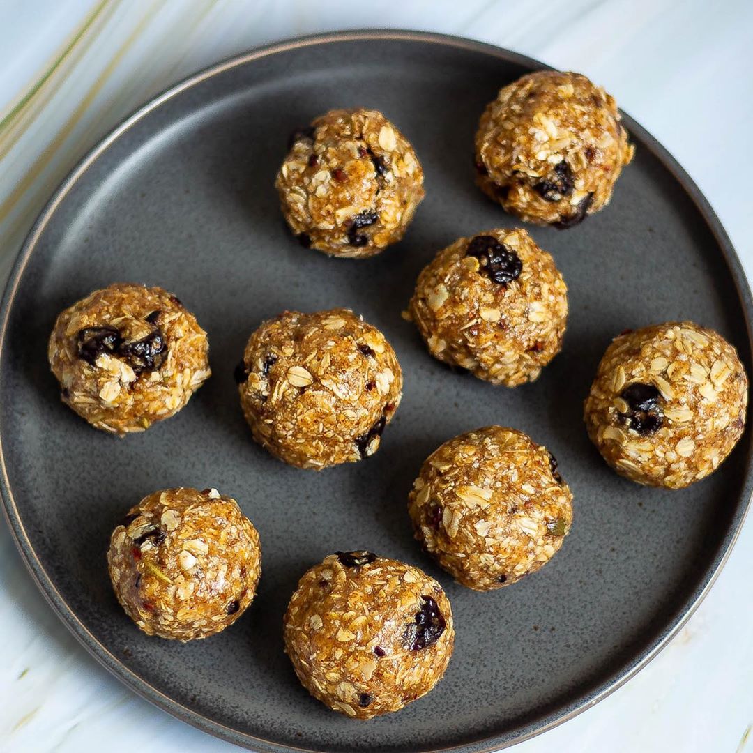 Healthy Cherry and Oat Energy Bliss Balls