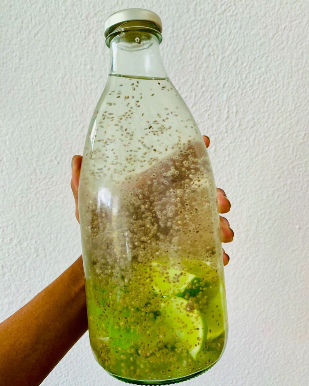 Lime & Chia Seeds Detox Water