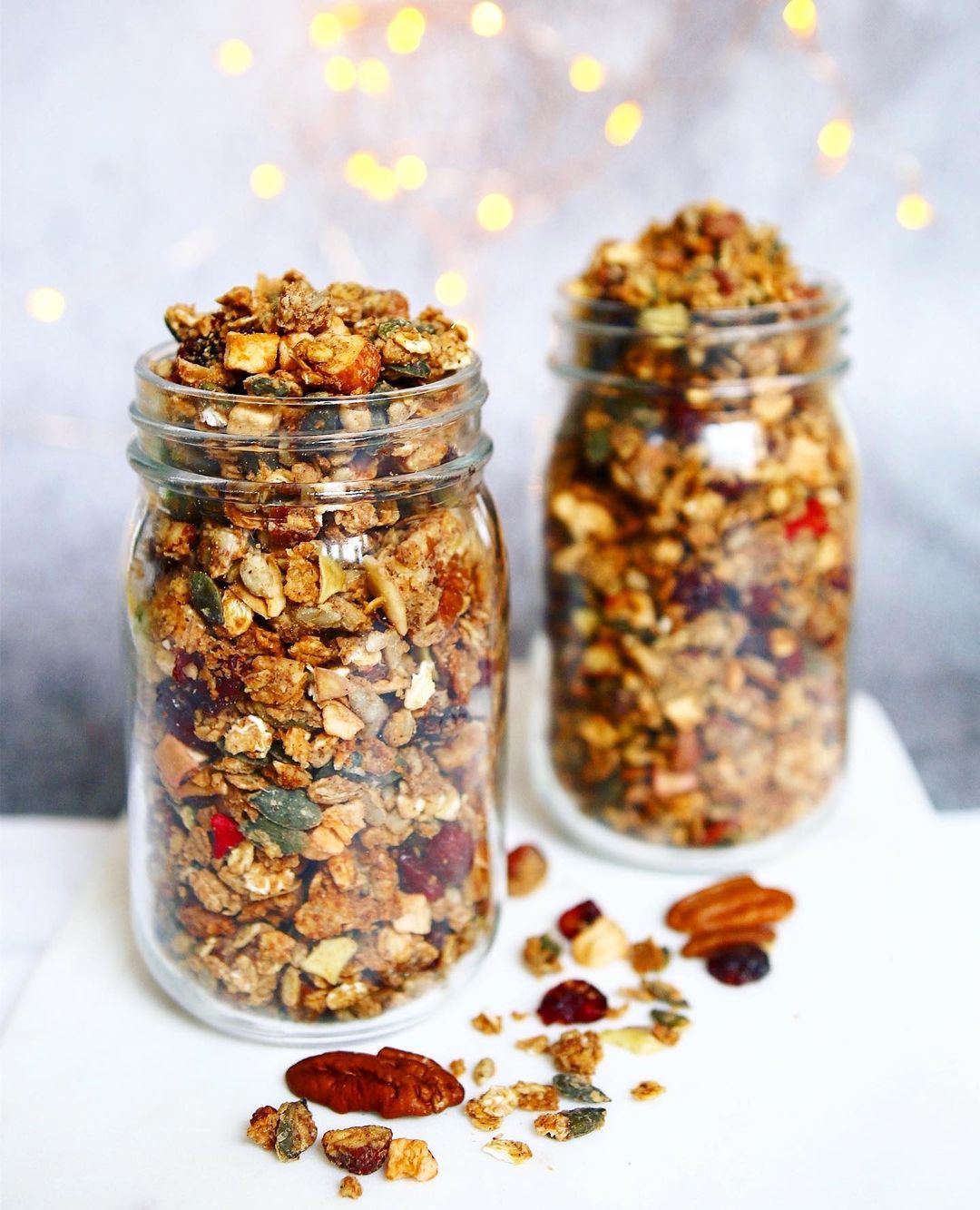 Apple & Cinnamon Granola