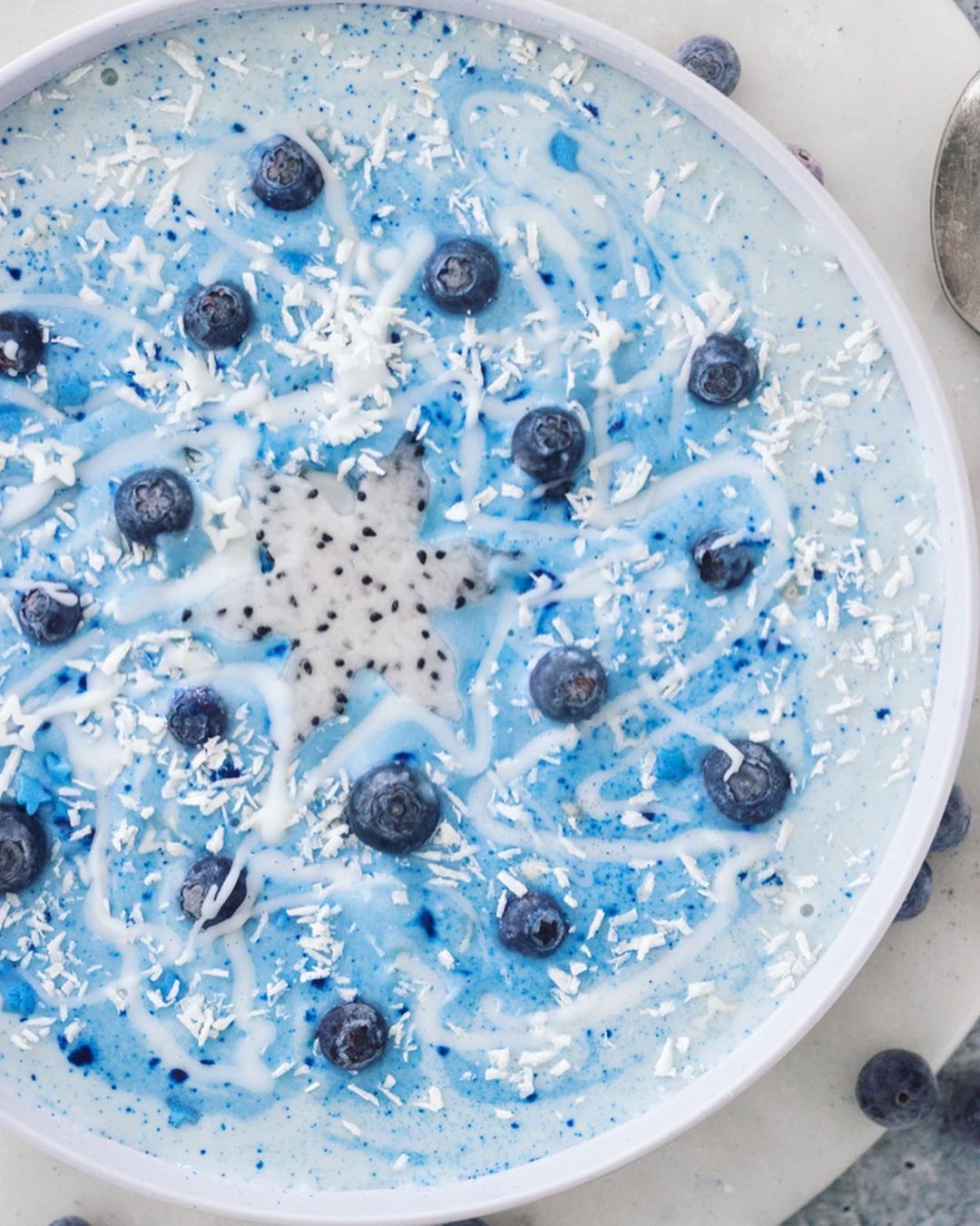 Frozen 2 Smoothie Bowl