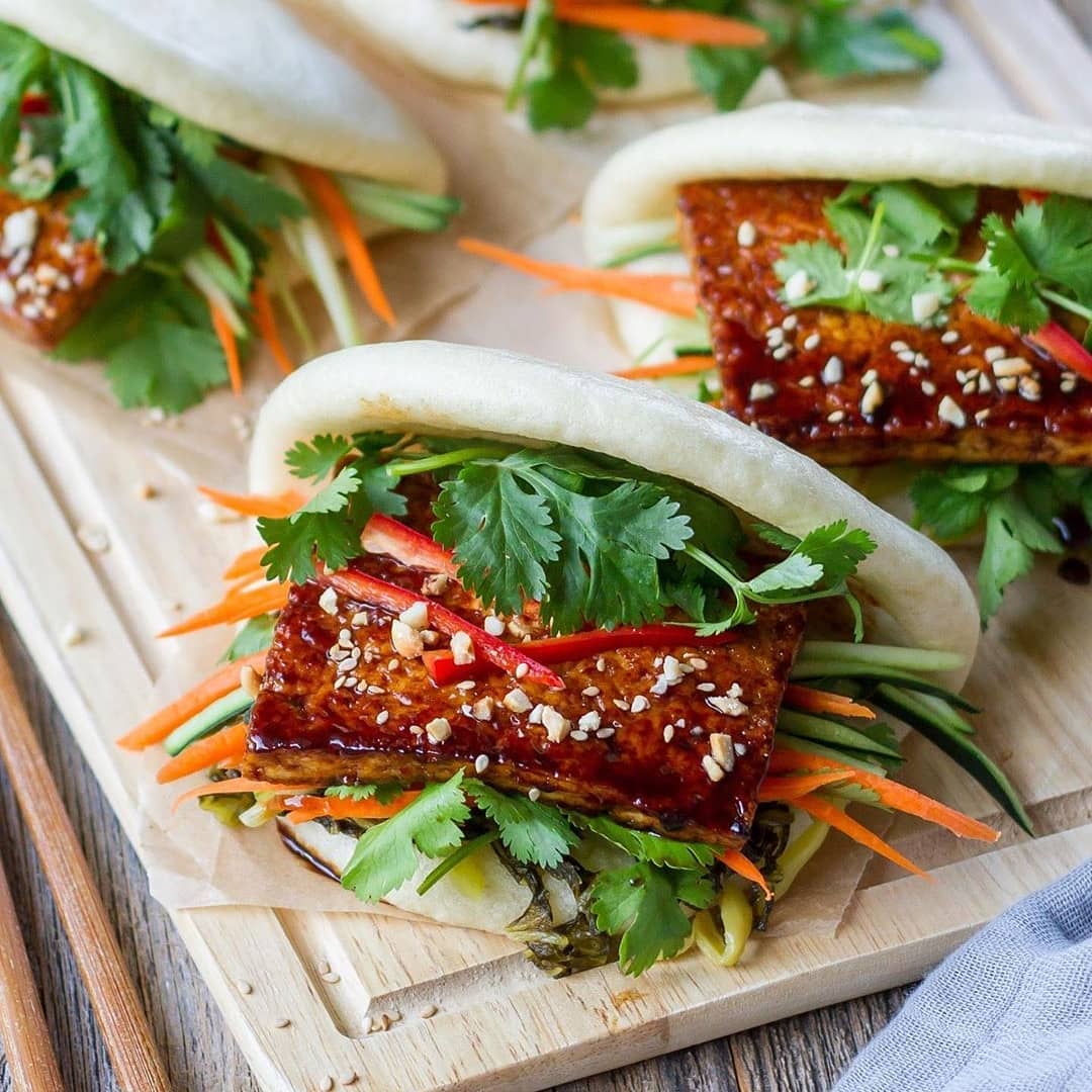 Gua Bao Fuffy Steamed Buns with Tofu