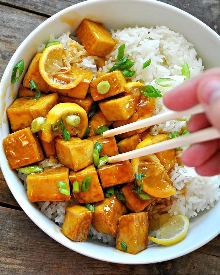 This Vegan ?Sticky Lemon Tofu