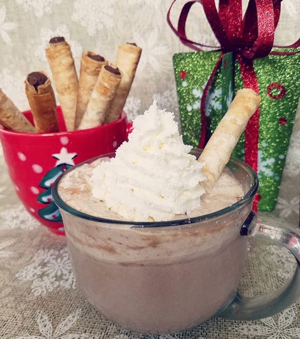 Keto Hot Chocolate with Pirouette Cookies