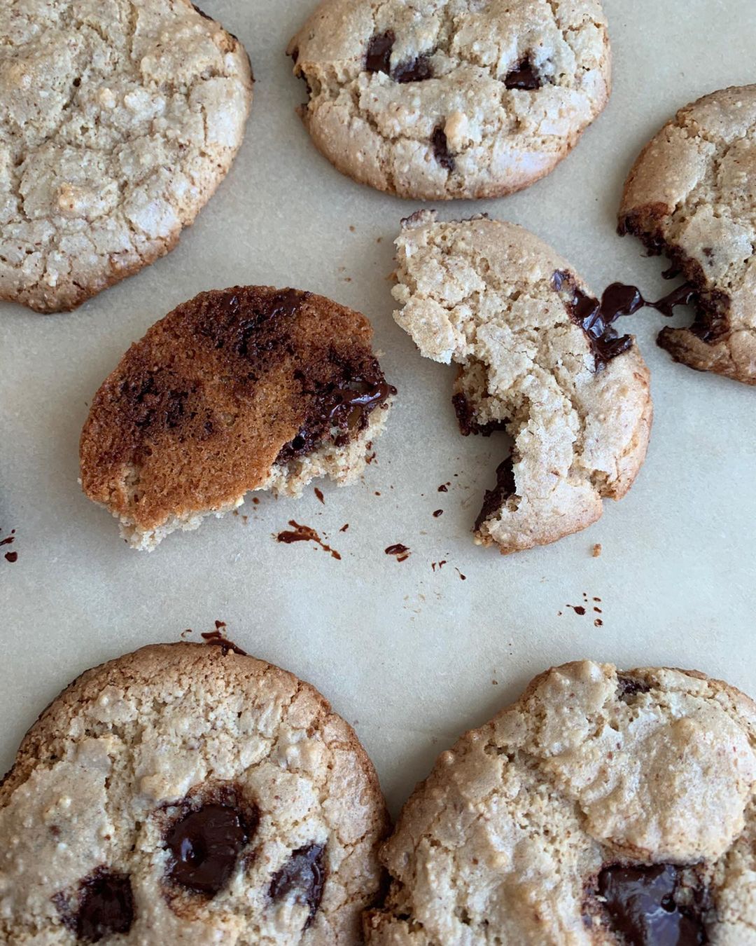 Thin & Crispy Chocolate Chip Cookies