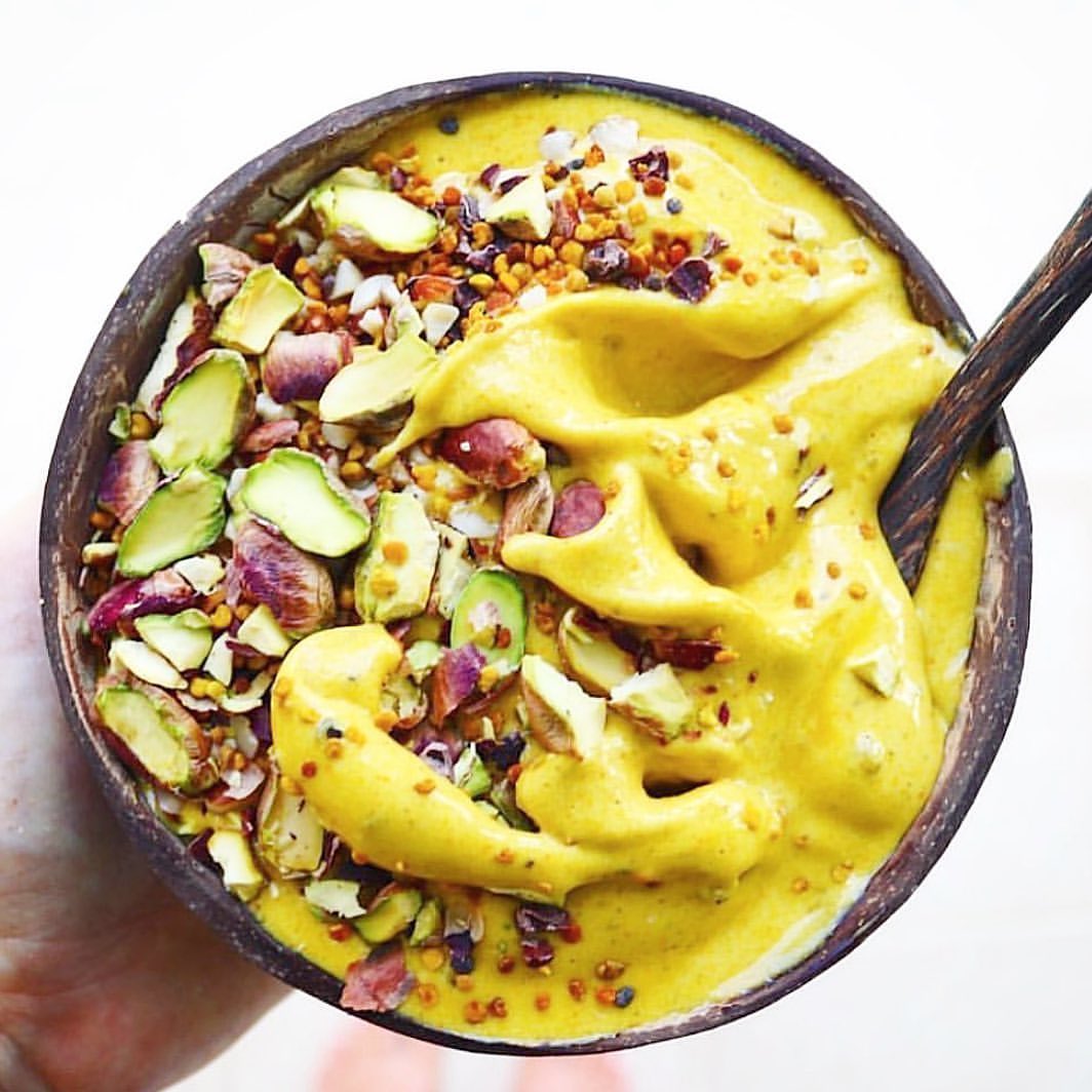 Mango Solero Smoothie Bowl