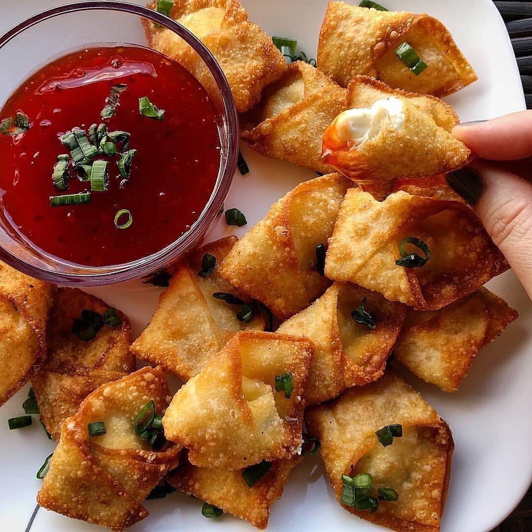 Vegan Cream Cheese & Scallion Wontons