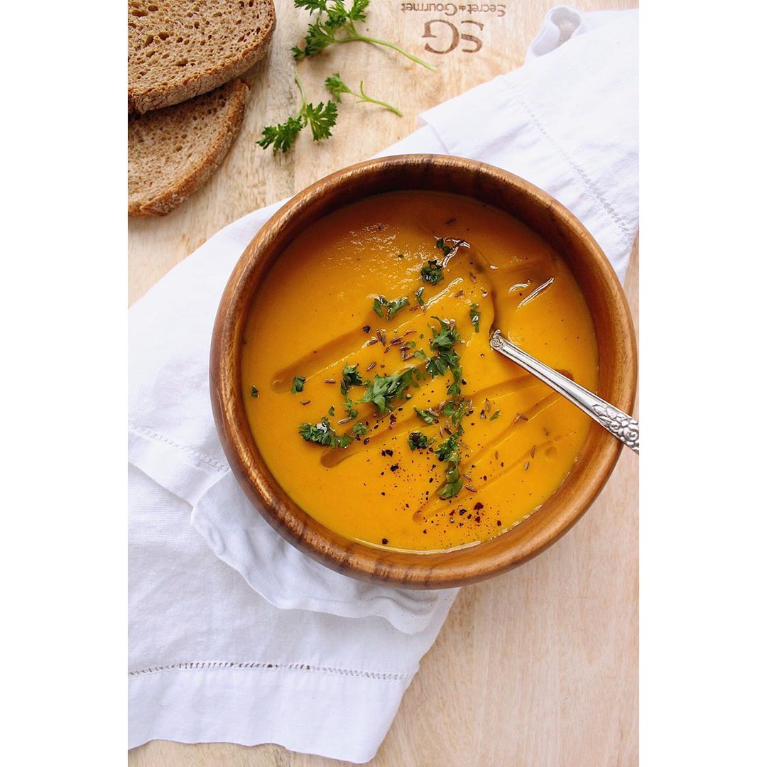 Curried Sweet Potato & Carrot Soup
