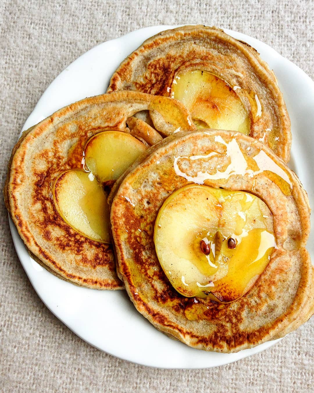 Apple Cinnamon Pancakes