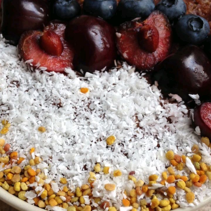 Bounty Berry Oatmeal