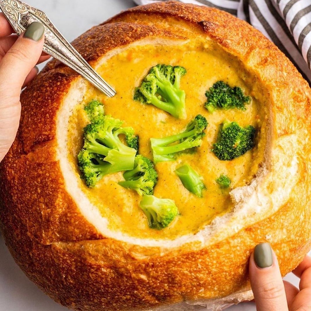 Vegan Broccoli Cheddar Soup