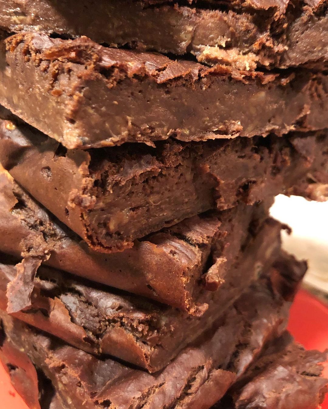 4-Ingredient Vegan Protein Brownie