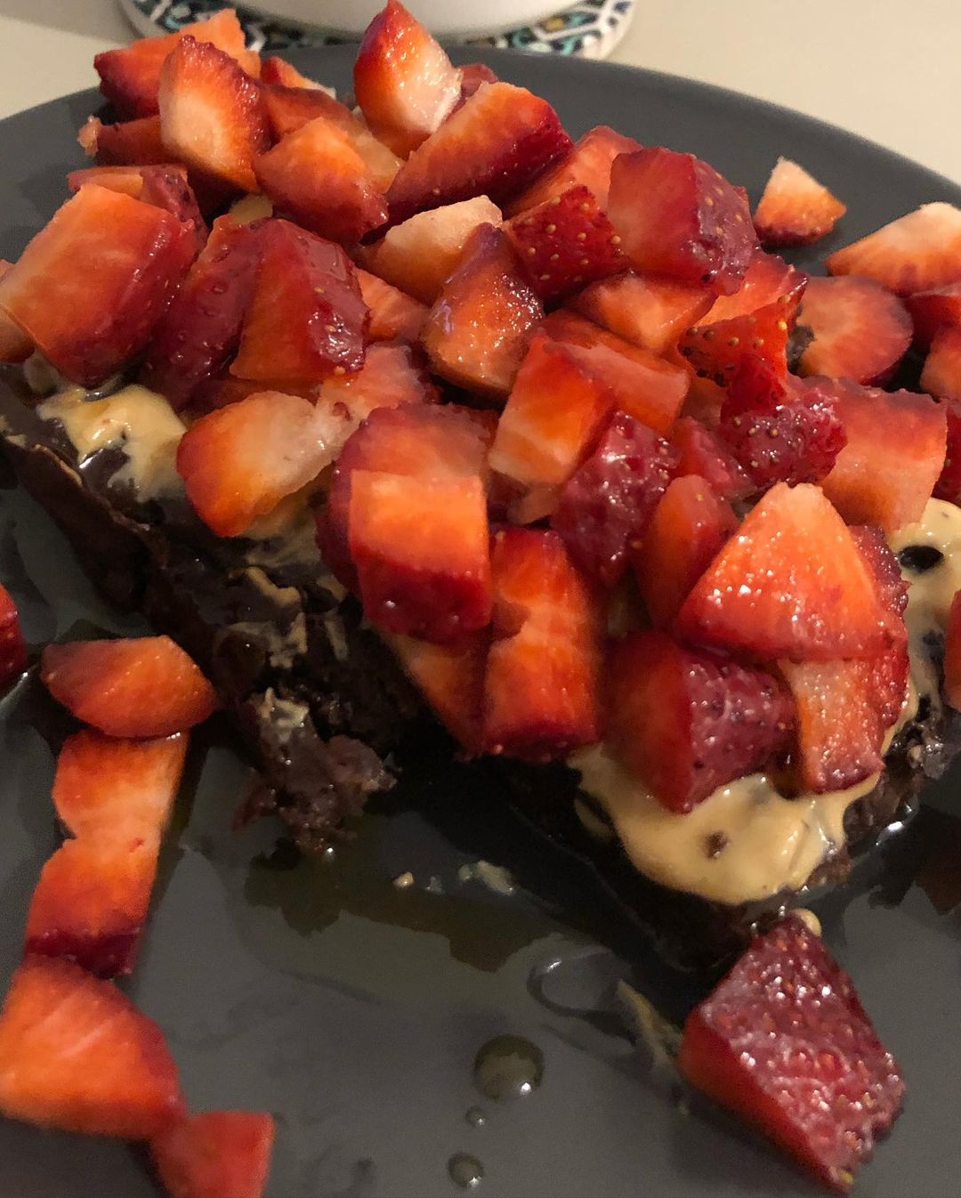 4-Ingredient Vegan Protein Brownie