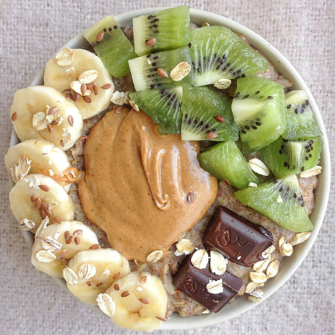 Kiwi, Banana, Peanut Butter & Chocolate Oatmeal