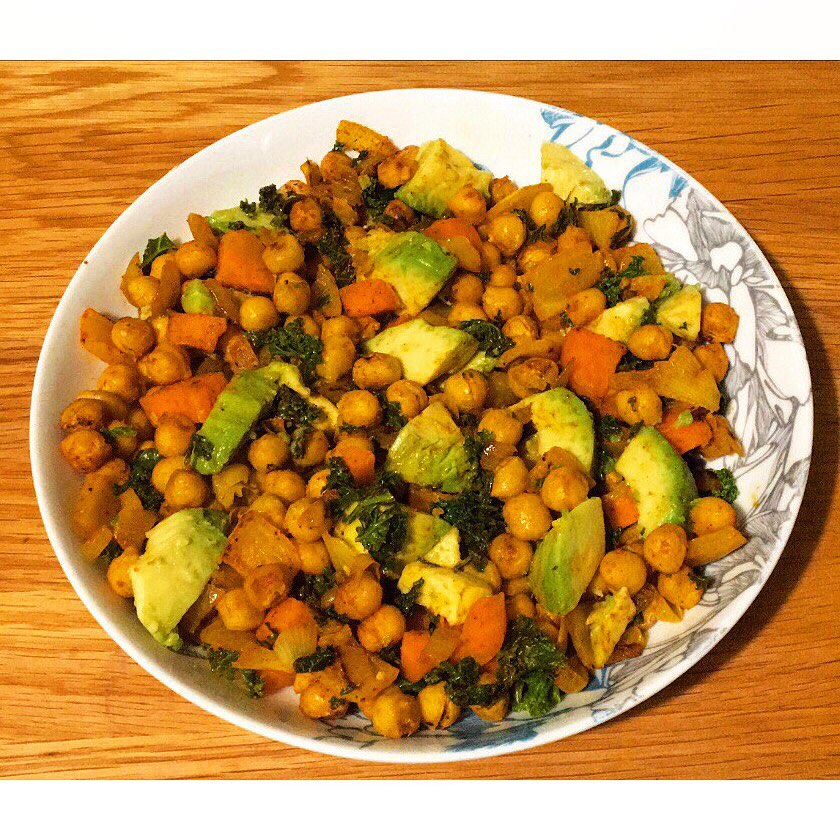 Smokey Fresh Moroccan Style Chickpea Bowl