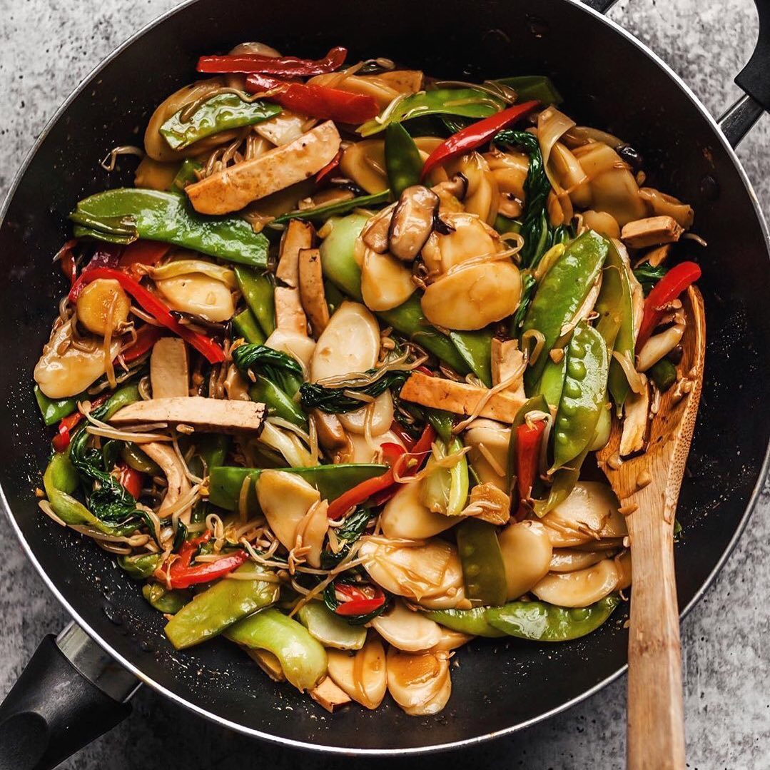 Chinese Stir-Fried Rice Cakes