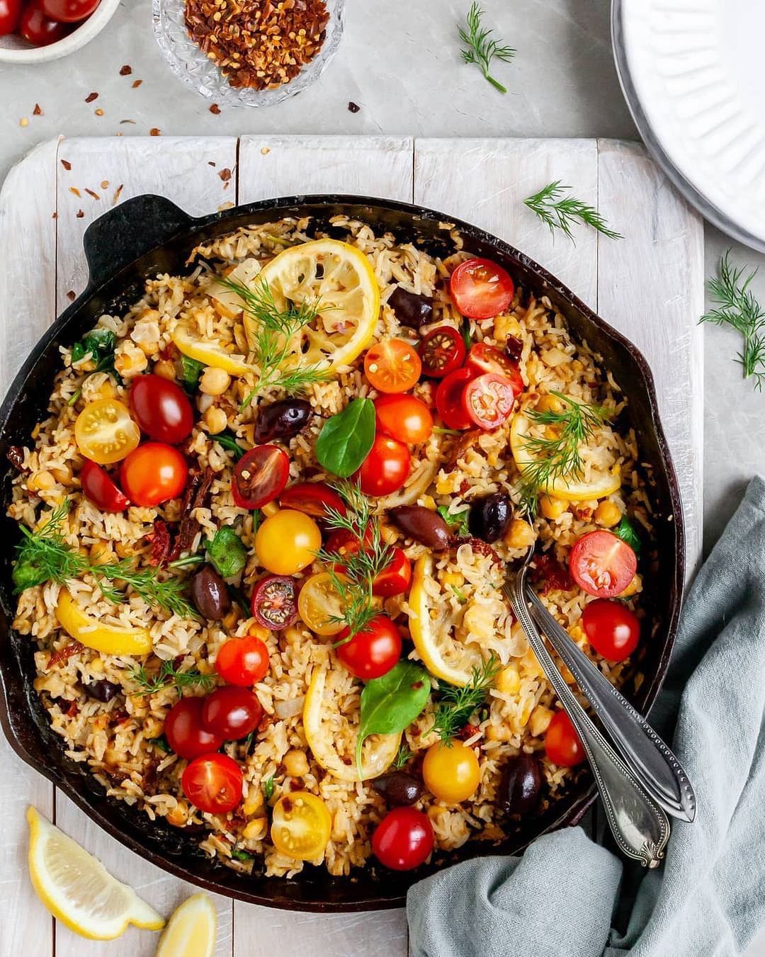 One-Skillet Baked Greek Lemon Chickpeas and Rice